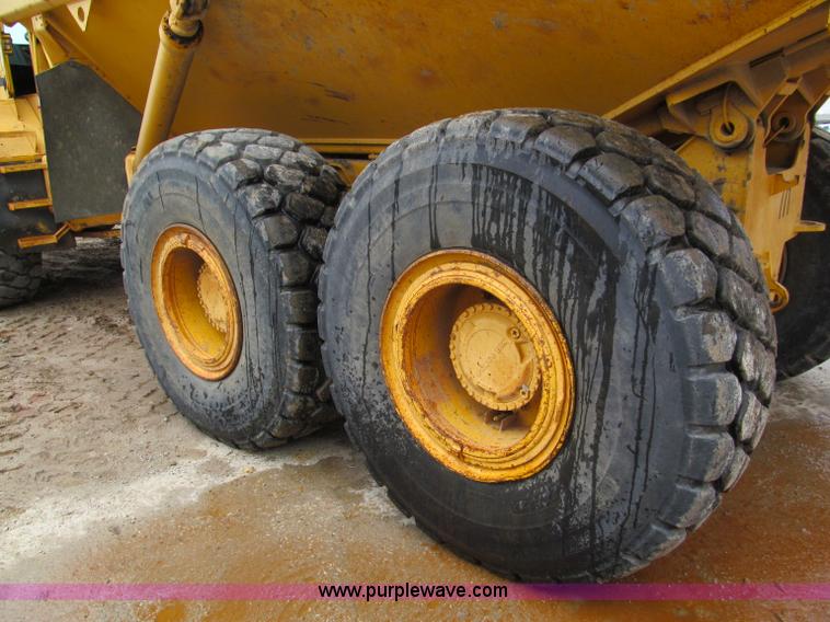 image for item E2817 1993 Volvo A30 articulated dump truck