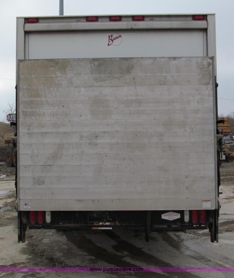 image for item E2818 2008 Ford F550 XL Super Duty box truck