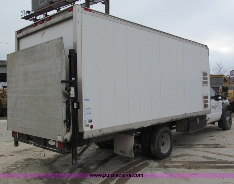 image for item E2818 2008 Ford F550 XL Super Duty box truck