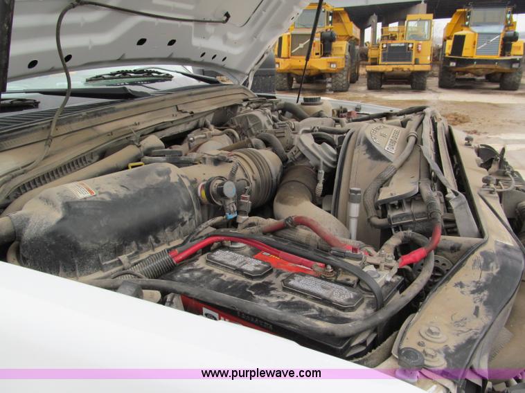 image for item E2818 2008 Ford F550 XL Super Duty box truck