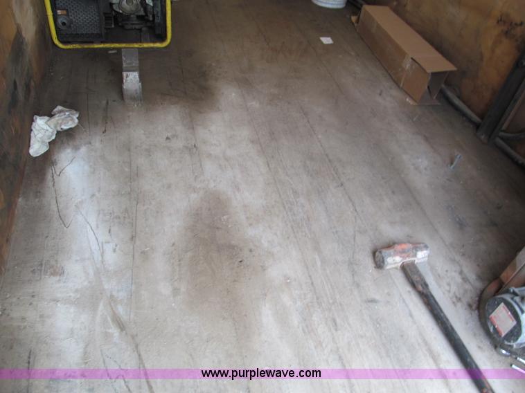 image for item E2818 2008 Ford F550 XL Super Duty box truck