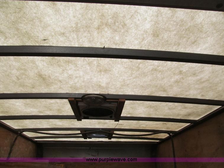 image for item E2818 2008 Ford F550 XL Super Duty box truck