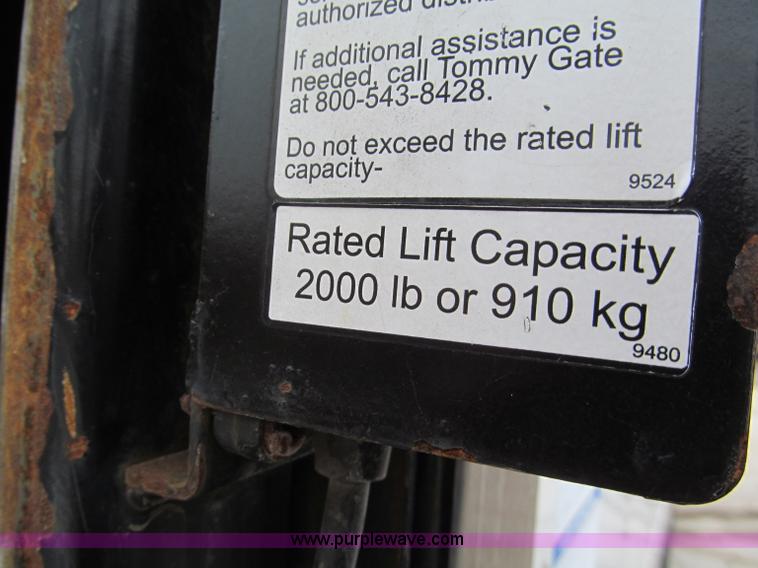 image for item E2818 2008 Ford F550 XL Super Duty box truck