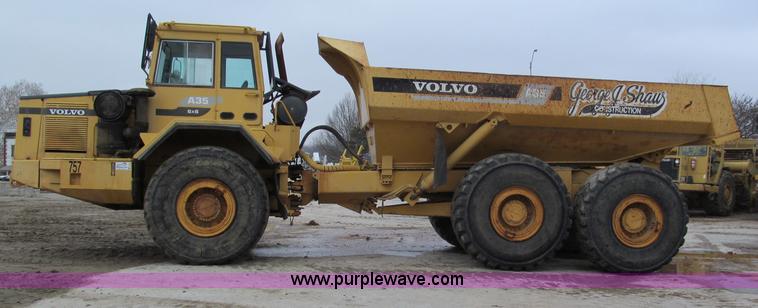 image for item E2820 1995 Volvo A35 articulated dump truck