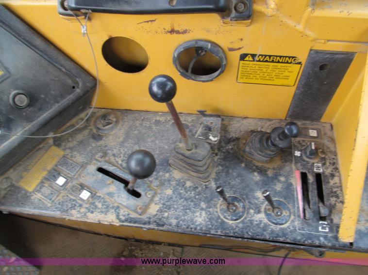 image for item E2820 1995 Volvo A35 articulated dump truck