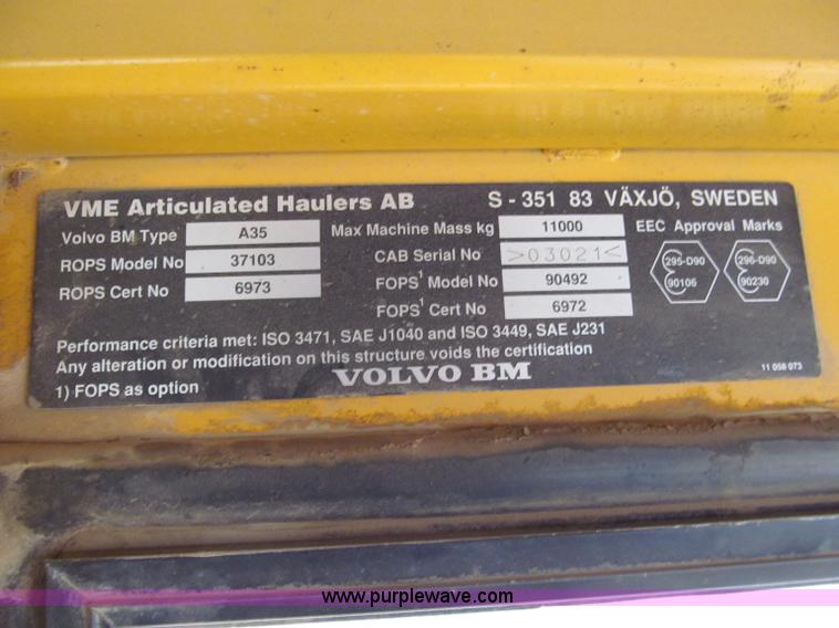 image for item E2820 1995 Volvo A35 articulated dump truck