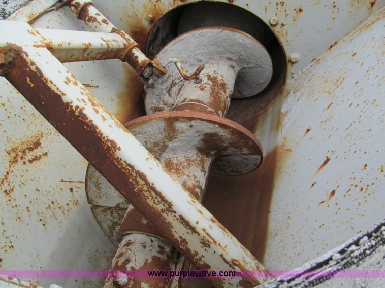 image for item E2823 1995 Power Curbers 5700B curb machine