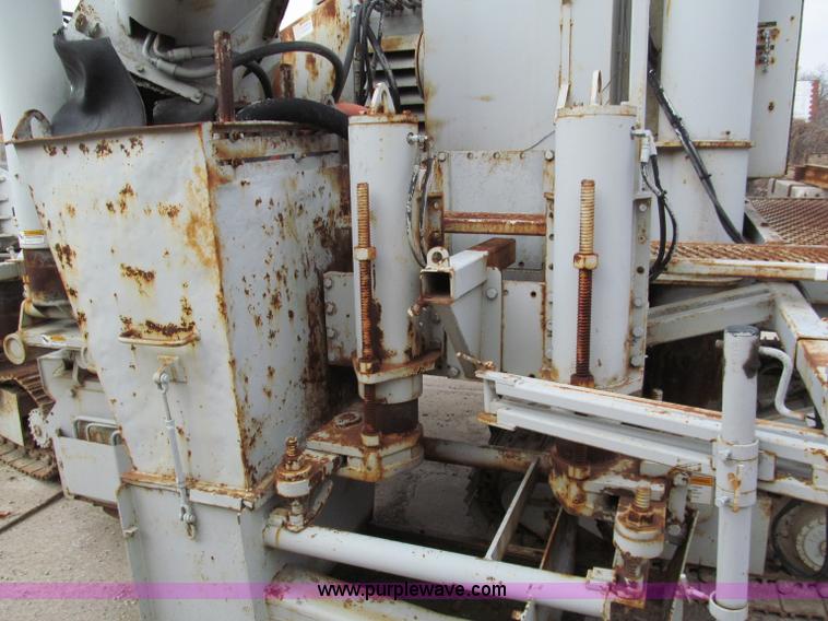 image for item E2823 1995 Power Curbers 5700B curb machine