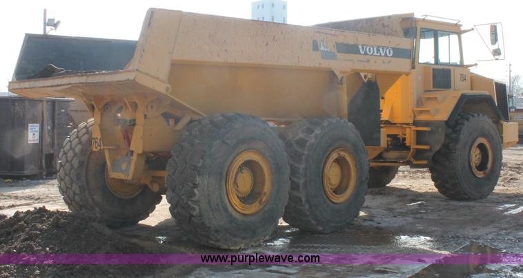 image for item E2824 1997 Volvo A35C articulated dump truck