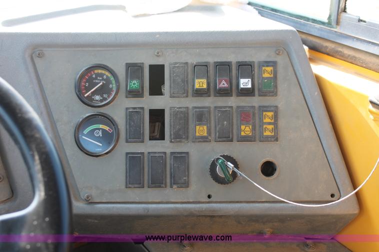 image for item E2824 1997 Volvo A35C articulated dump truck