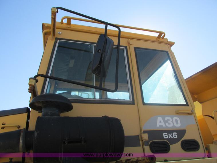 image for item E2826 1993 Volvo A30 articulated dump truck