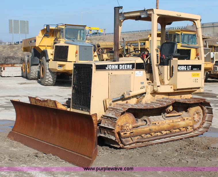 image for item E2834 1996 John Deere 450G LT Series IV dozer