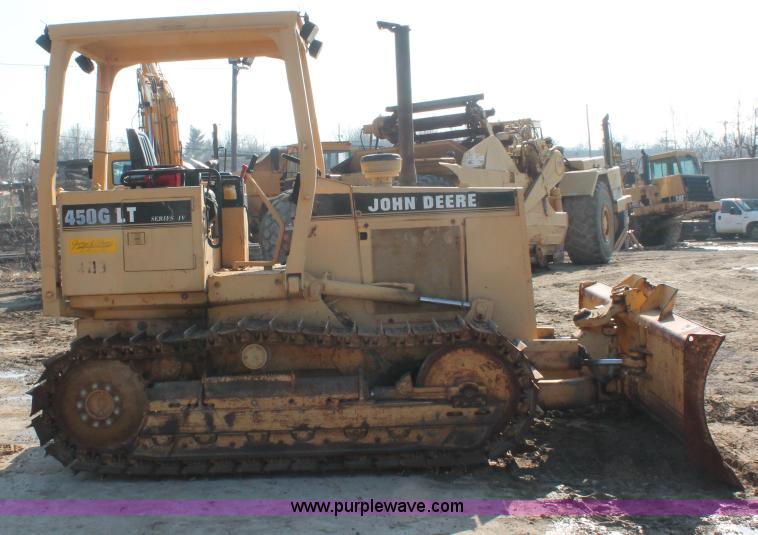 image for item E2834 1996 John Deere 450G LT Series IV dozer