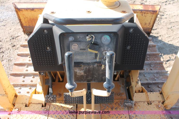 image for item E2834 1996 John Deere 450G LT Series IV dozer