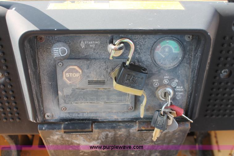 image for item E2834 1996 John Deere 450G LT Series IV dozer