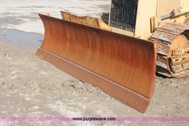 image for item E2834 1996 John Deere 450G LT Series IV dozer