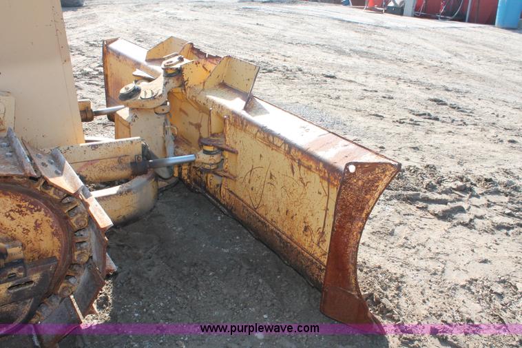 image for item E2834 1996 John Deere 450G LT Series IV dozer