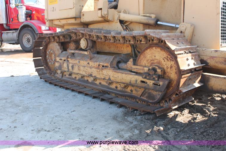 image for item E2834 1996 John Deere 450G LT Series IV dozer