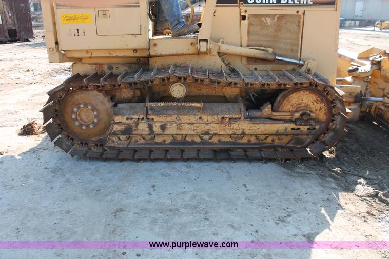image for item E2834 1996 John Deere 450G LT Series IV dozer