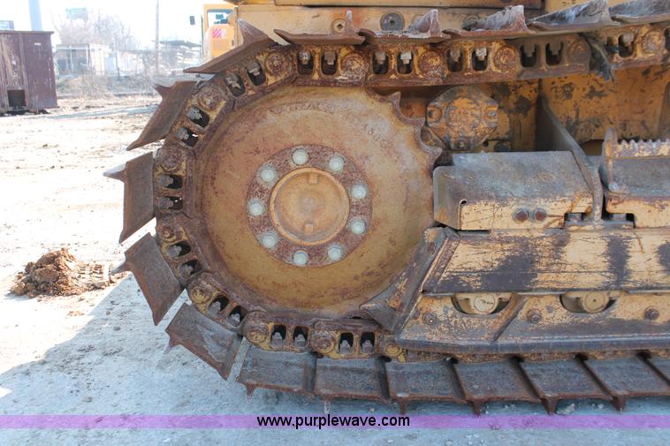 image for item E2834 1996 John Deere 450G LT Series IV dozer