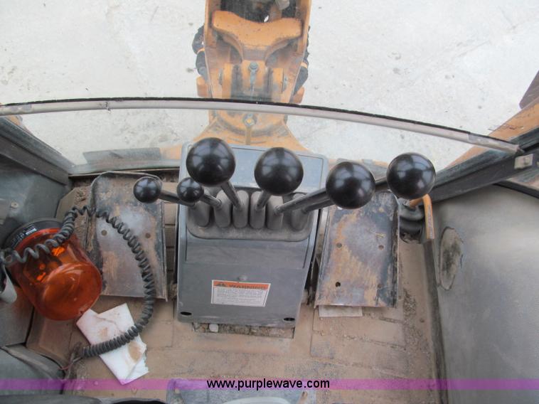 image for item E5894 1999 Case 580L Series II extendahoe backhoe