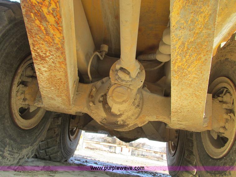 image for item F4235 1996 Volvo A35C articulating haul truck