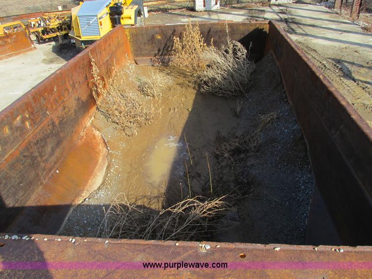 image for item F4235 1996 Volvo A35C articulating haul truck