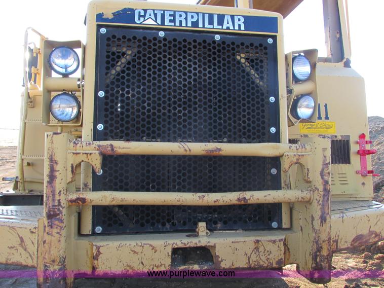 image for item F4300 1990 Caterpillar 621E wheel scraper