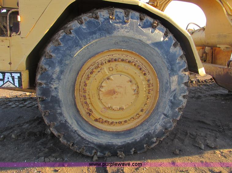 image for item F4301 1980 Caterpillar 621B wheel scraper