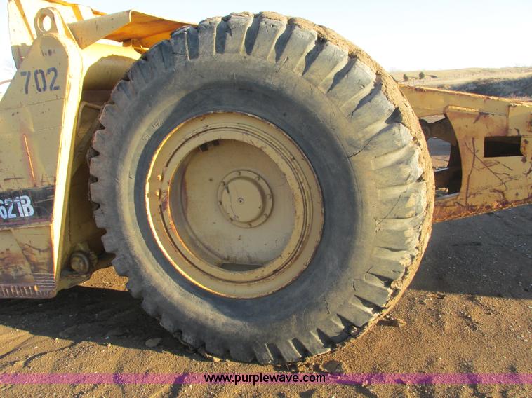 image for item F4301 1980 Caterpillar 621B wheel scraper