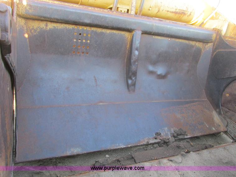 image for item F4301 1980 Caterpillar 621B wheel scraper