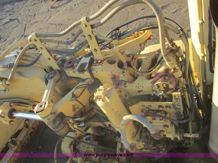 image for item F4301 1980 Caterpillar 621B wheel scraper