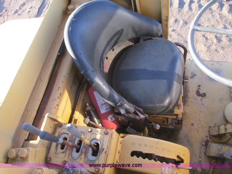 image for item F4301 1980 Caterpillar 621B wheel scraper