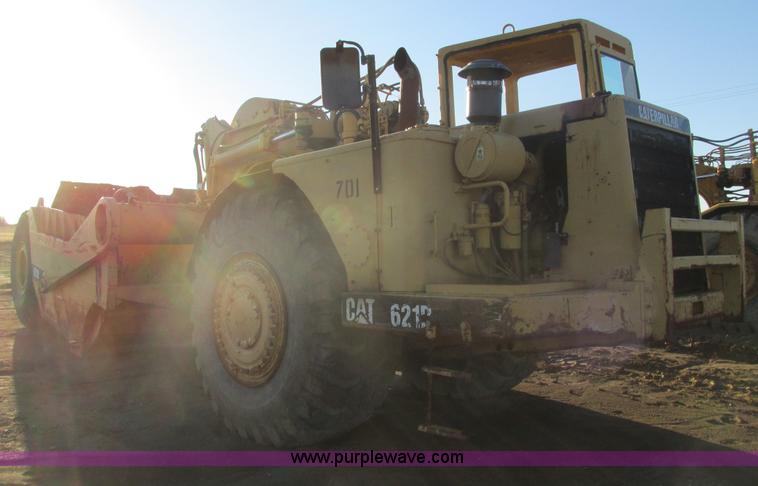 image for item F4302 1974 Caterpillar 621B wheel scraper