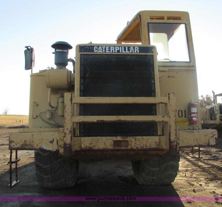 image for item F4302 1974 Caterpillar 621B wheel scraper