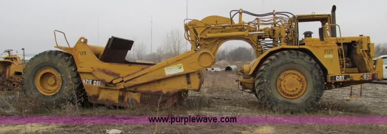 image for item F4305 1988 Caterpillar 621E wheel scraper