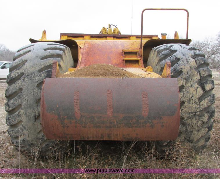 image for item F4305 1988 Caterpillar 621E wheel scraper