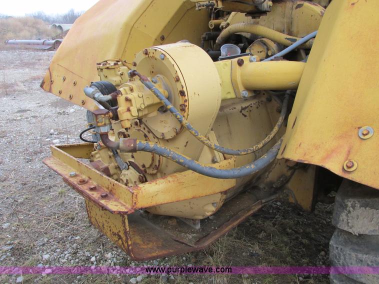 image for item F4305 1988 Caterpillar 621E wheel scraper