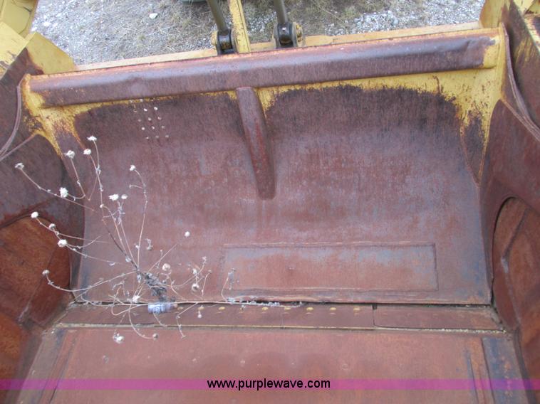 image for item F4305 1988 Caterpillar 621E wheel scraper