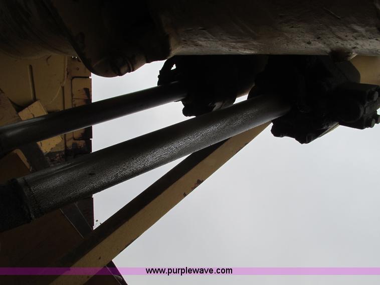 image for item F4305 1988 Caterpillar 621E wheel scraper