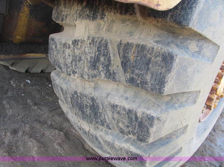 image for item F4306 1990 Caterpillar 621E wheel scraper