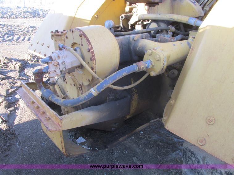 image for item F4306 1990 Caterpillar 621E wheel scraper
