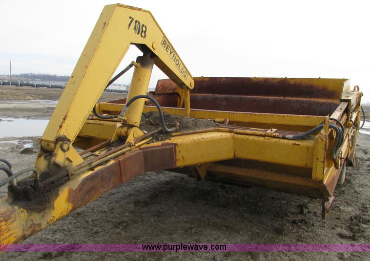 image for item F4308 Reynolds C14E10.5 pull type scraper