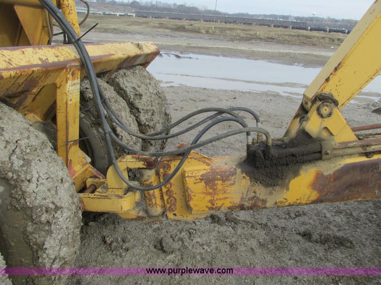 image for item F4308 Reynolds C14E10.5 pull type scraper