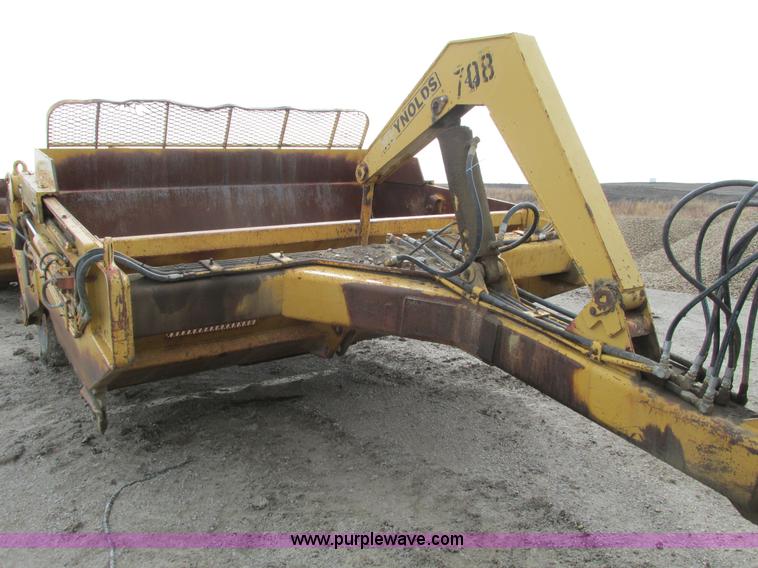 image for item F4309 Reynolds C14E10.5 pull type pan scraper