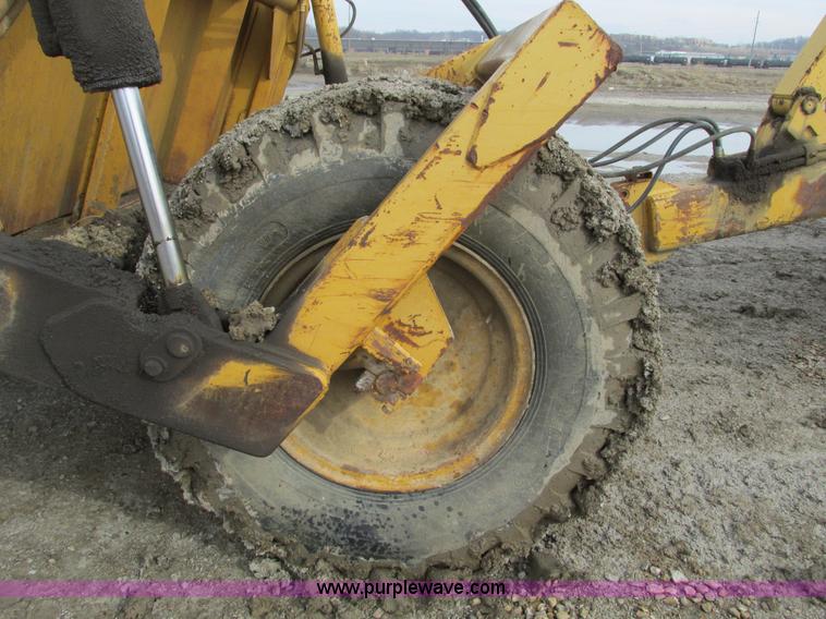 image for item F4309 Reynolds C14E10.5 pull type pan scraper