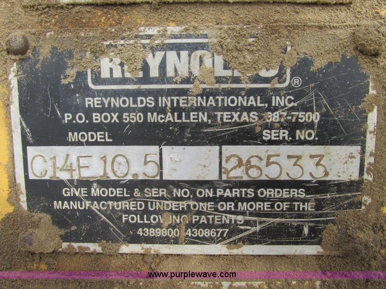 image for item F4309 Reynolds C14E10.5 pull type pan scraper