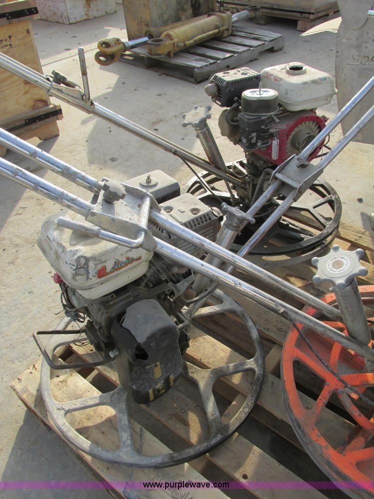 image for item V9076 (3) Terex power trowels