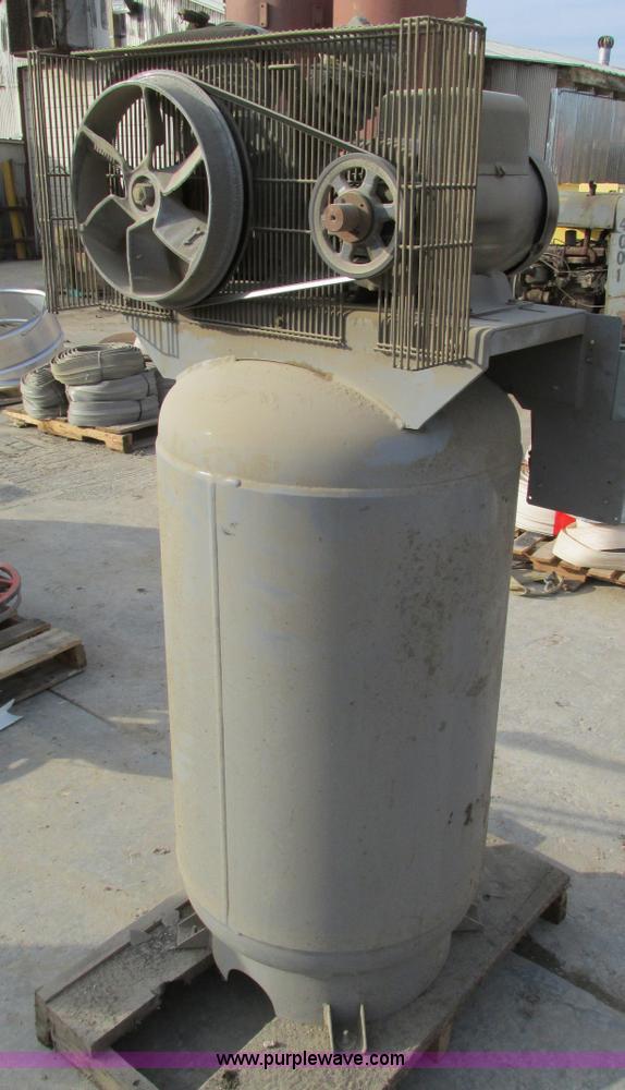 image for item V9077 Ingersoll Rand T30 air compressor