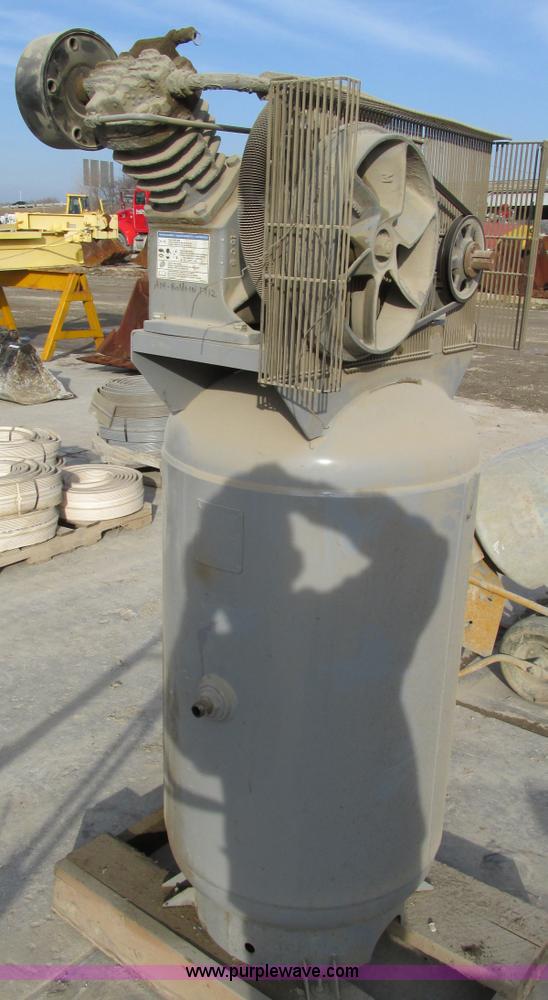 image for item V9077 Ingersoll Rand T30 air compressor